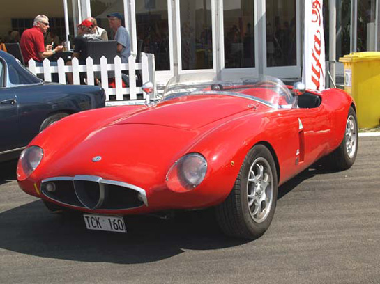 A Pagano kit car inspired by Ferrari Mondial and Alfa Romeo